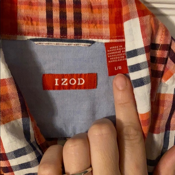 Izod T-shirt button up. - Picture 3 of 3